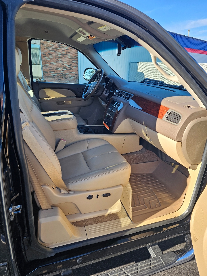 Chevrolet Silverado 1500 4WD Ext Cab 143.5" LTZ 2012