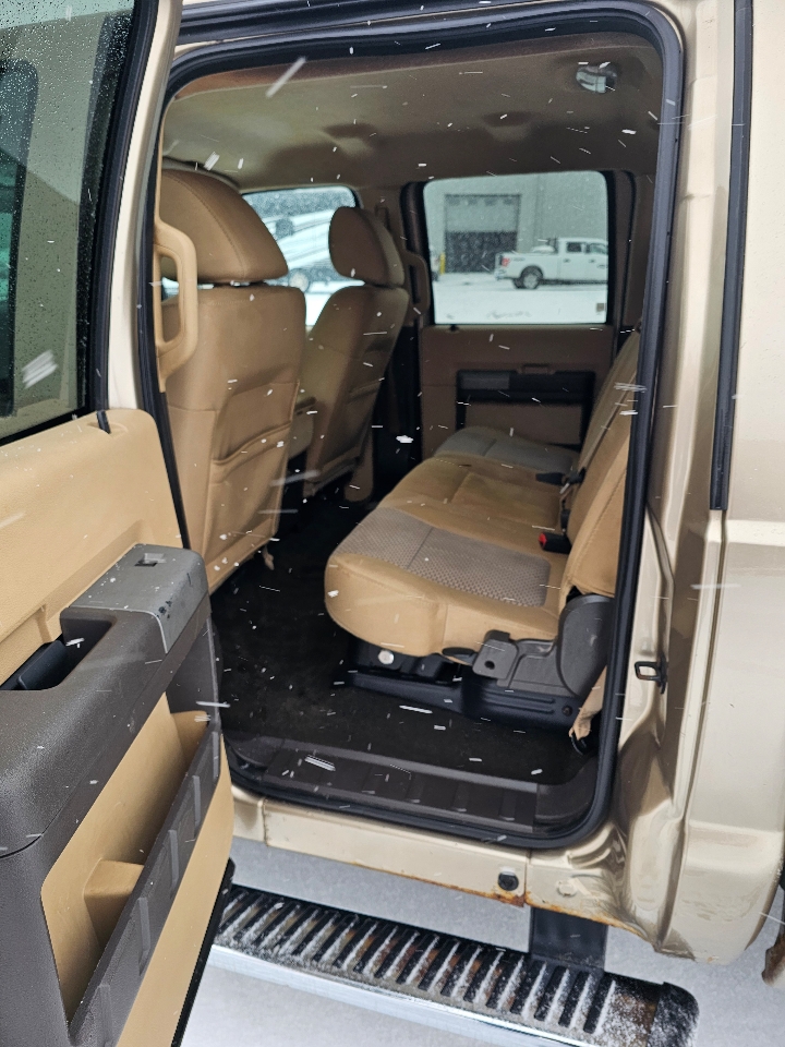 Ford Super Duty F-250 SRW 4WD Crew Cab 156" King Ranch 2011