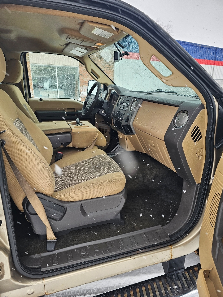 Ford Super Duty F-250 SRW 4WD Crew Cab 156" King Ranch 2011