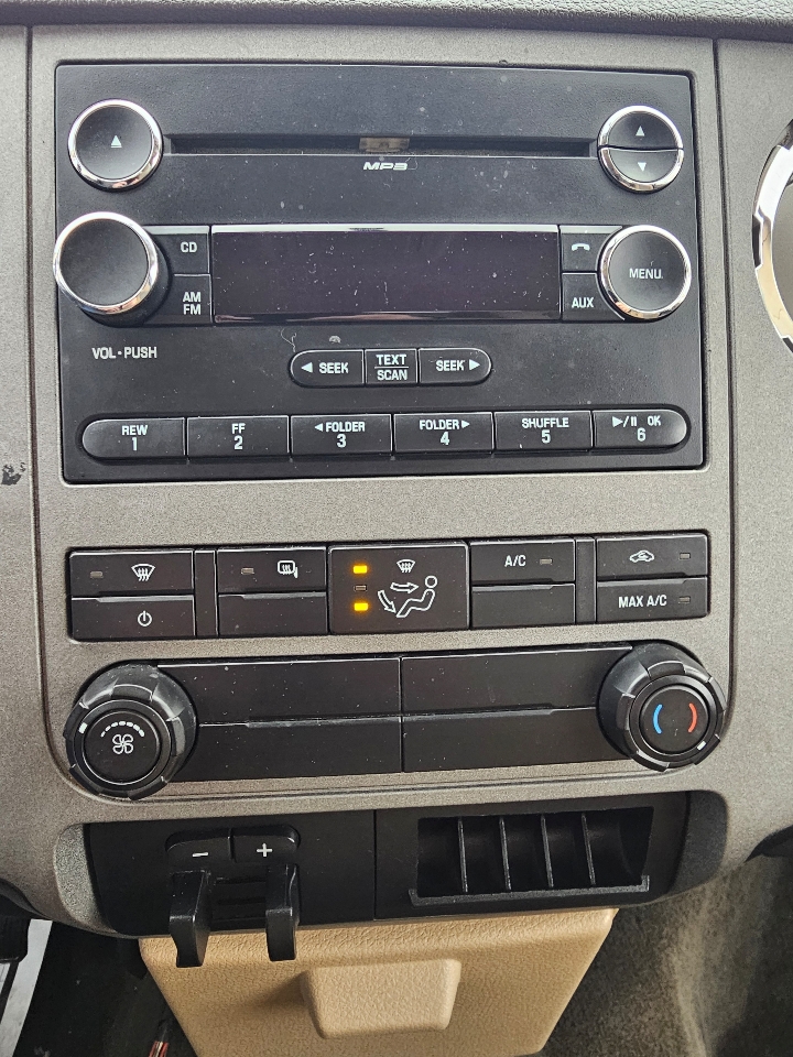 Ford Super Duty F-250 SRW 4WD Crew Cab 156" King Ranch 2011