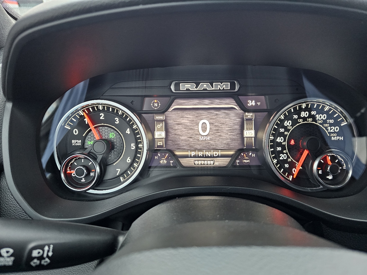 RAM 1500 Big Horn 4x4 Crew Cab 5'7" Box 2022