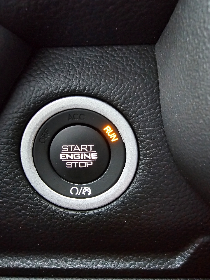 RAM 1500 Big Horn 4x4 Crew Cab 5'7" Box 2022