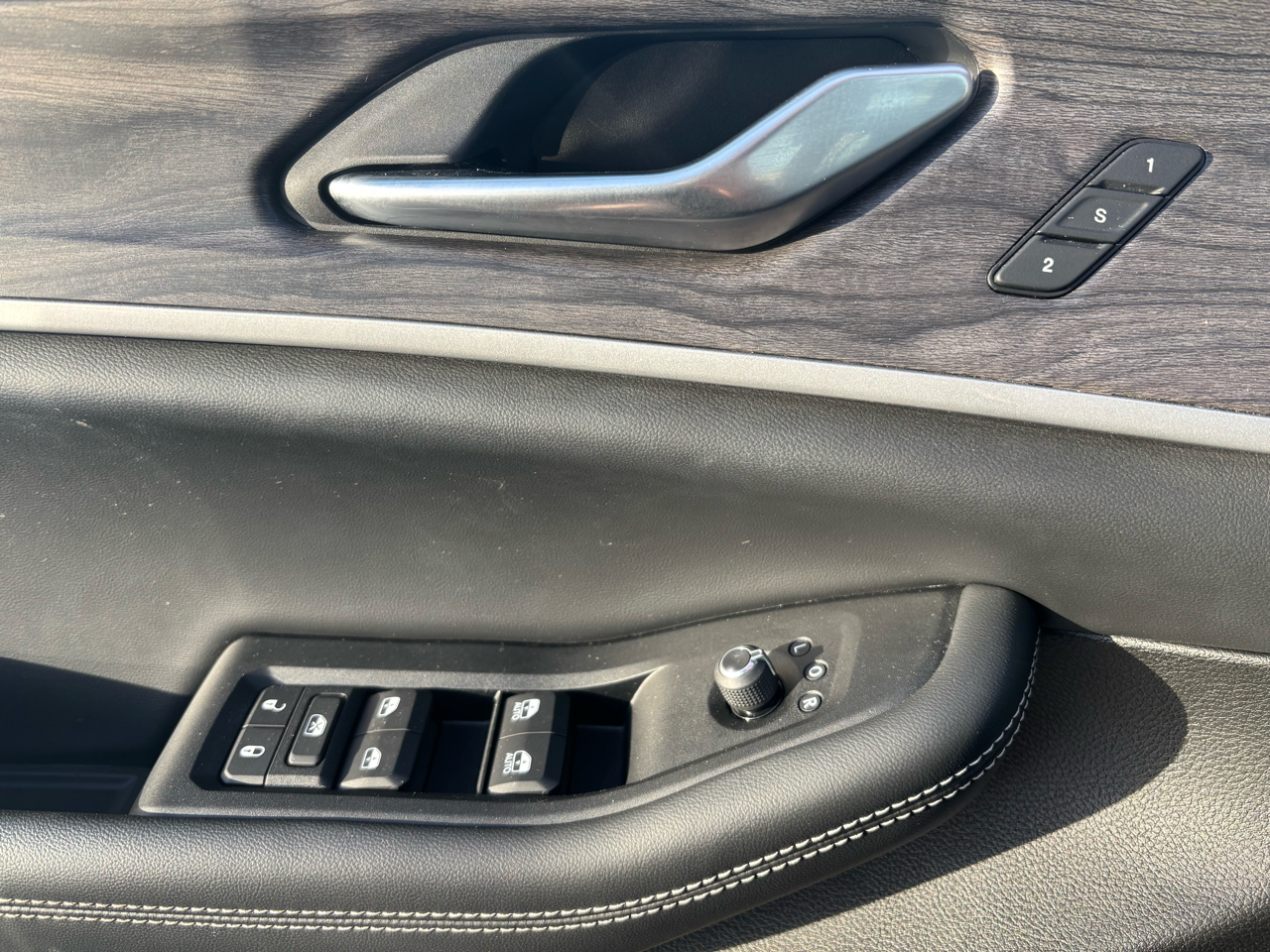 Jeep Grand Cherokee Limited 4x4 2023