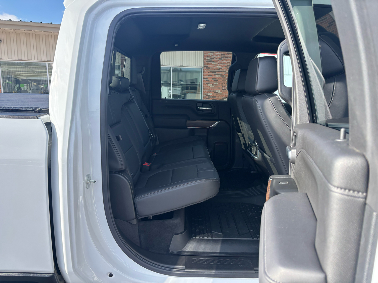 Chevrolet Silverado 2500HD 4WD Crew Cab 159" High Country 2022