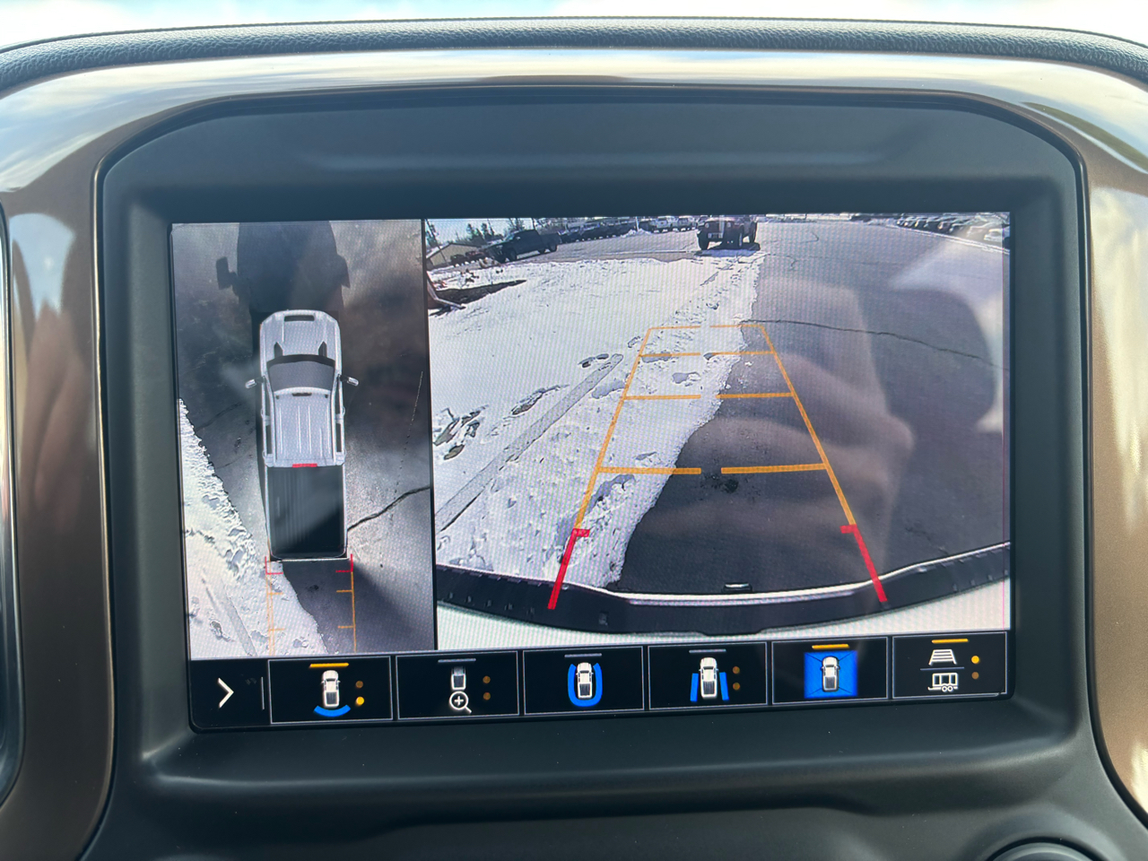 Chevrolet Silverado 2500HD 4WD Crew Cab 159" High Country 2022