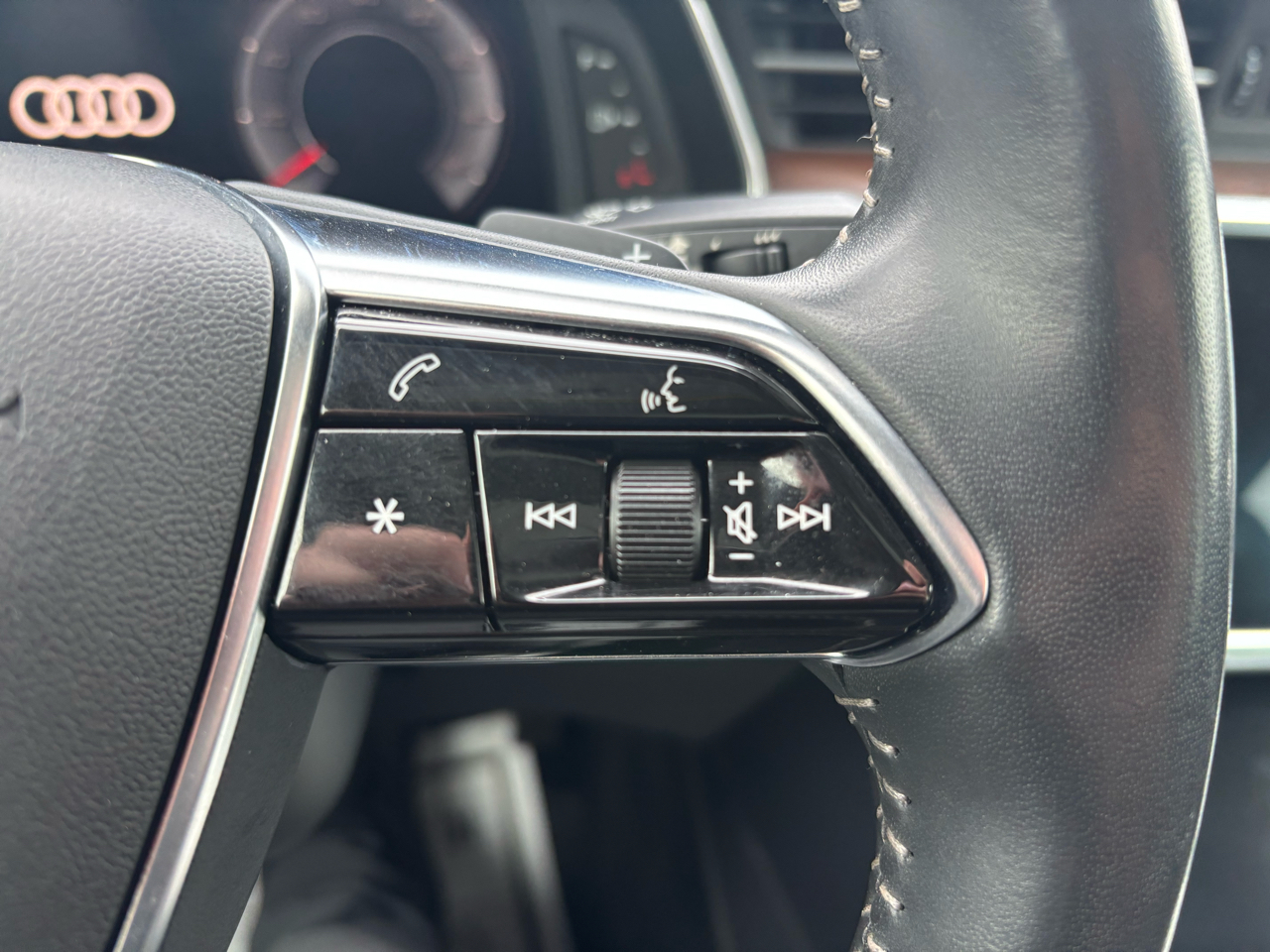 Audi A6 Premium Plus 55 TFSI quattro 2019