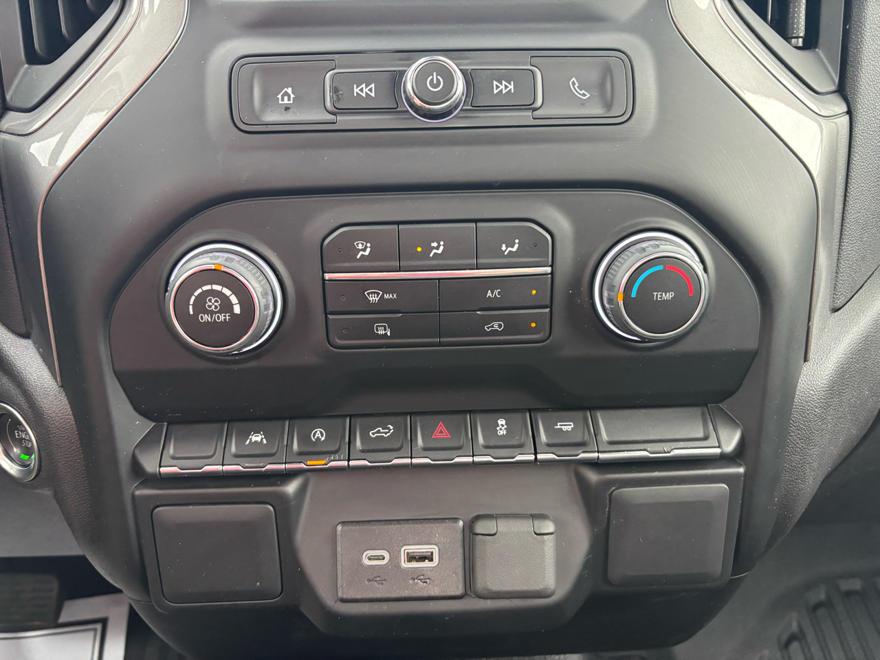 Chevrolet Silverado 1500 2WD Reg Cab 140" Work Truck 2024