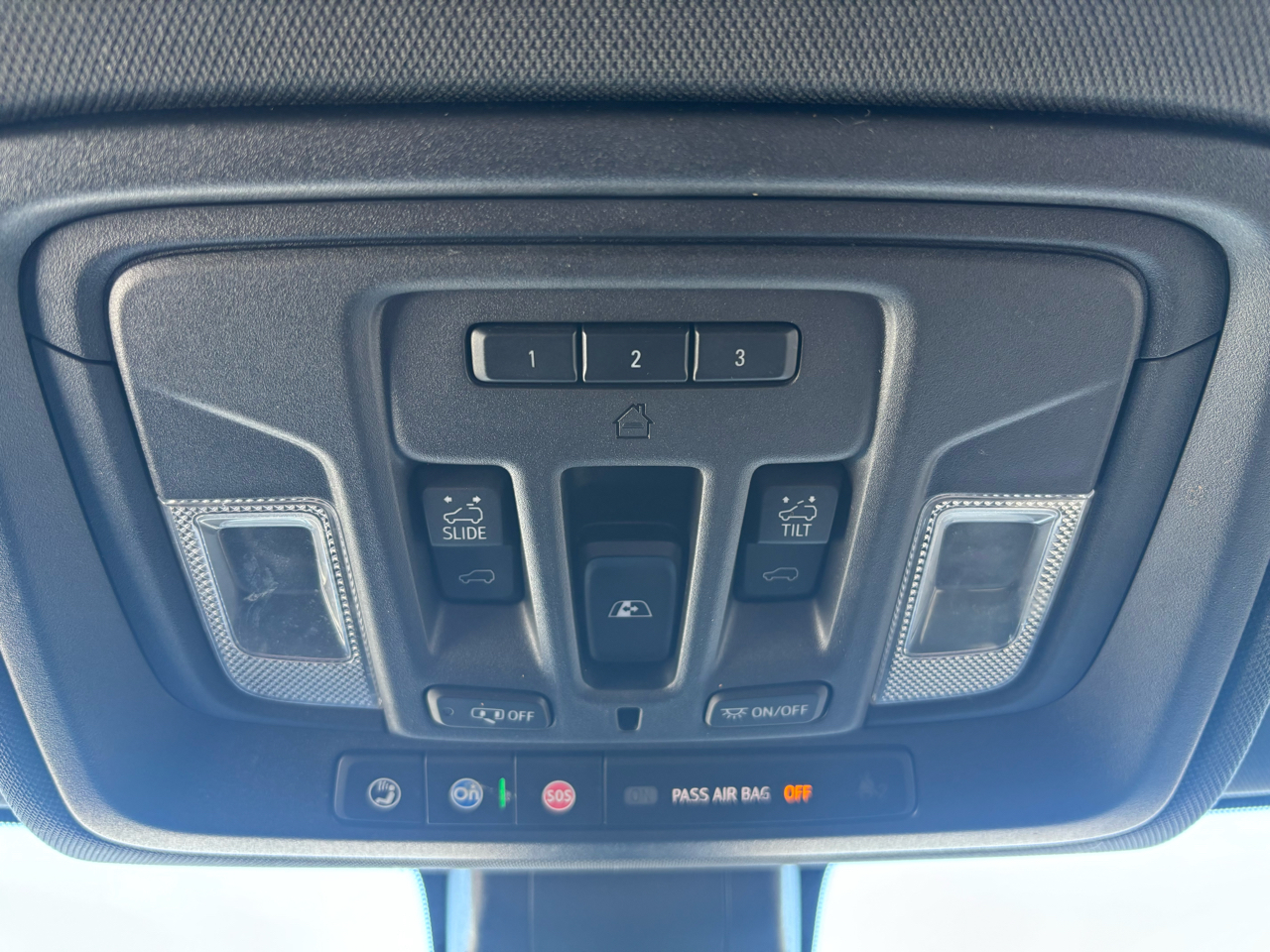 GMC Sierra 1500 4WD Crew Cab 147" AT4 2020