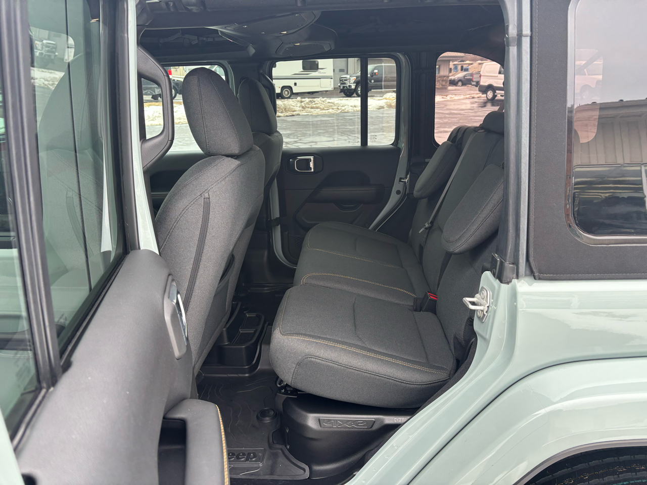 Jeep Wrangler 4xe Sahara 4x4 2024