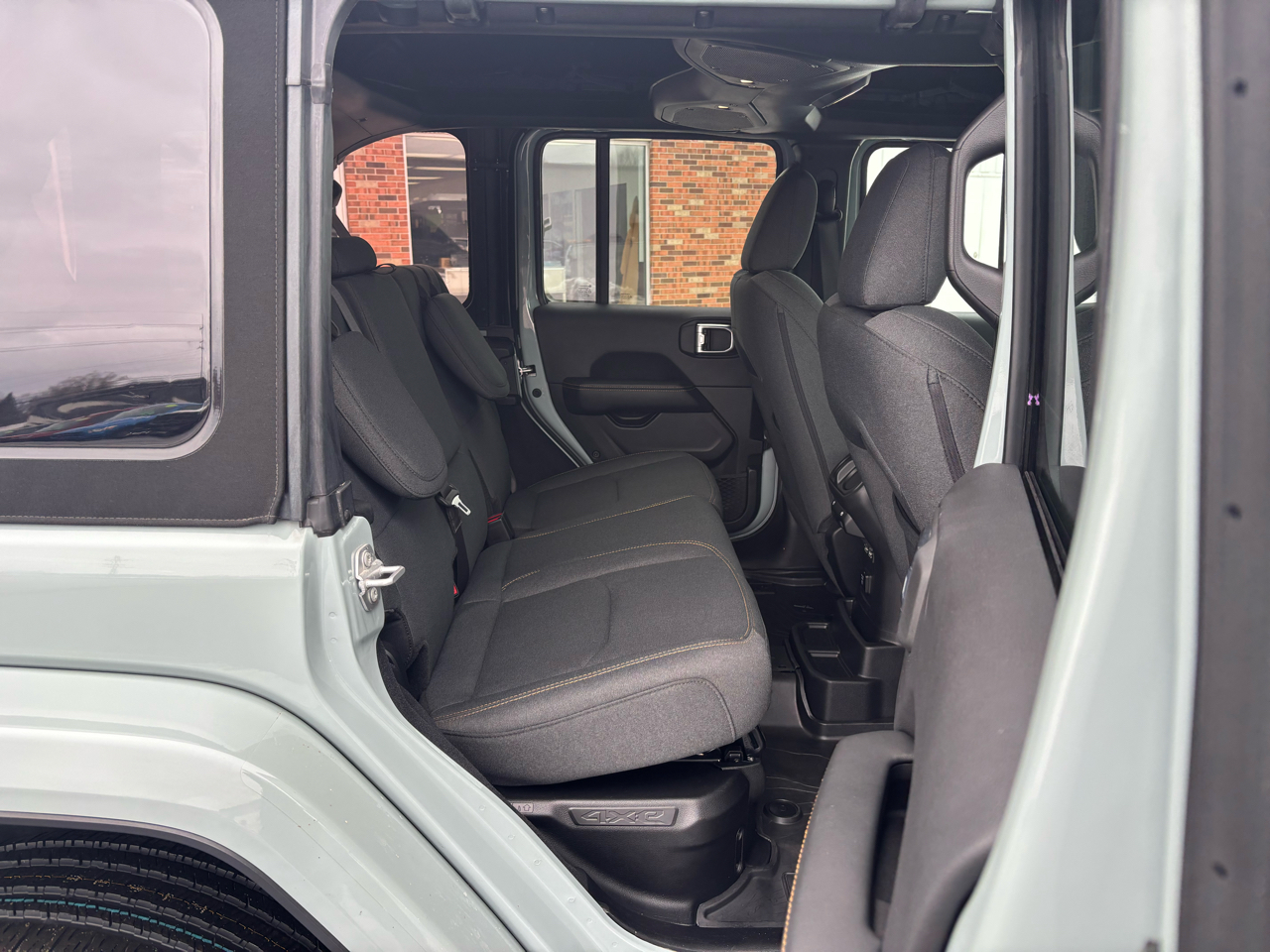 Jeep Wrangler 4xe Sahara 4x4 2024