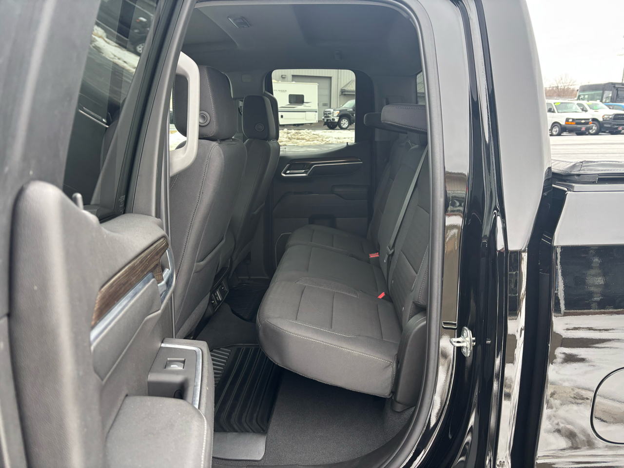 Chevrolet Silverado 1500 4WD Double Cab 147" LT w/2FL 2023