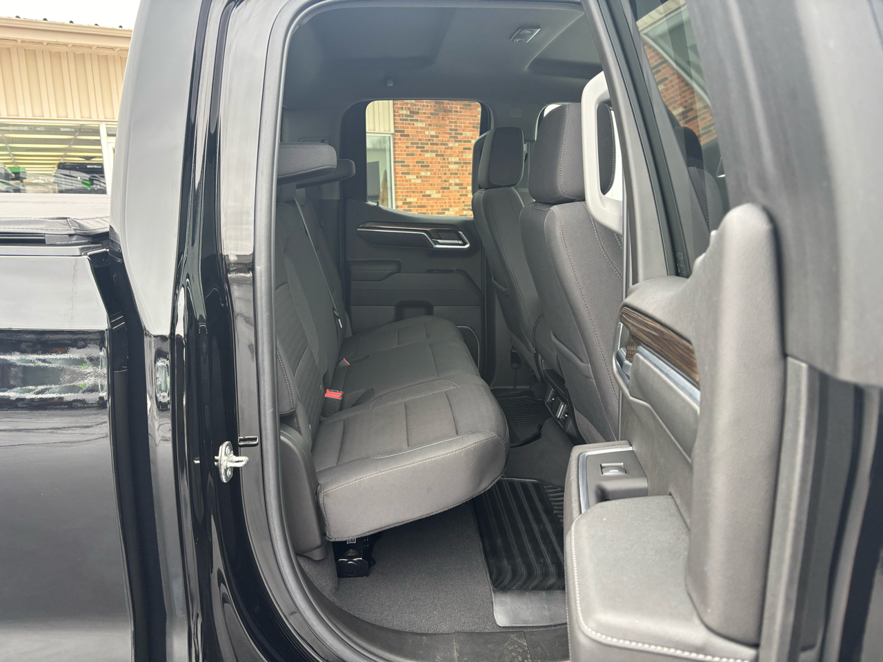 Chevrolet Silverado 1500 4WD Double Cab 147" LT w/2FL 2023