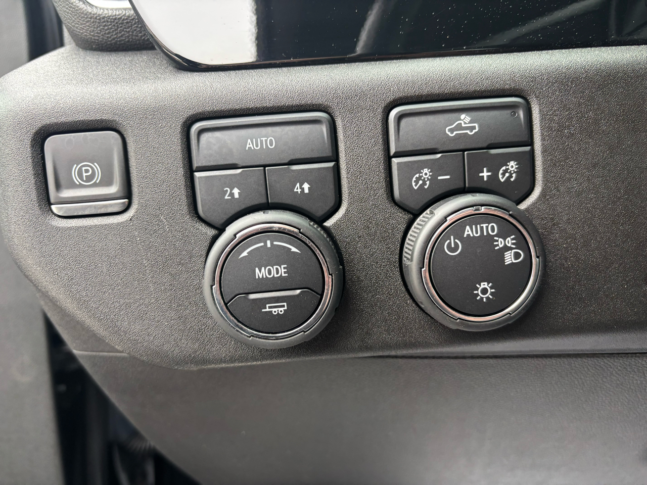 Chevrolet Silverado 1500 4WD Double Cab 147" LT w/2FL 2023