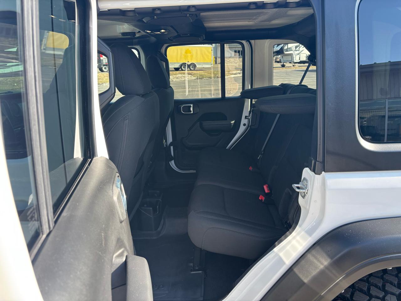 Jeep Wrangler Unlimited Willys 4x4 2022