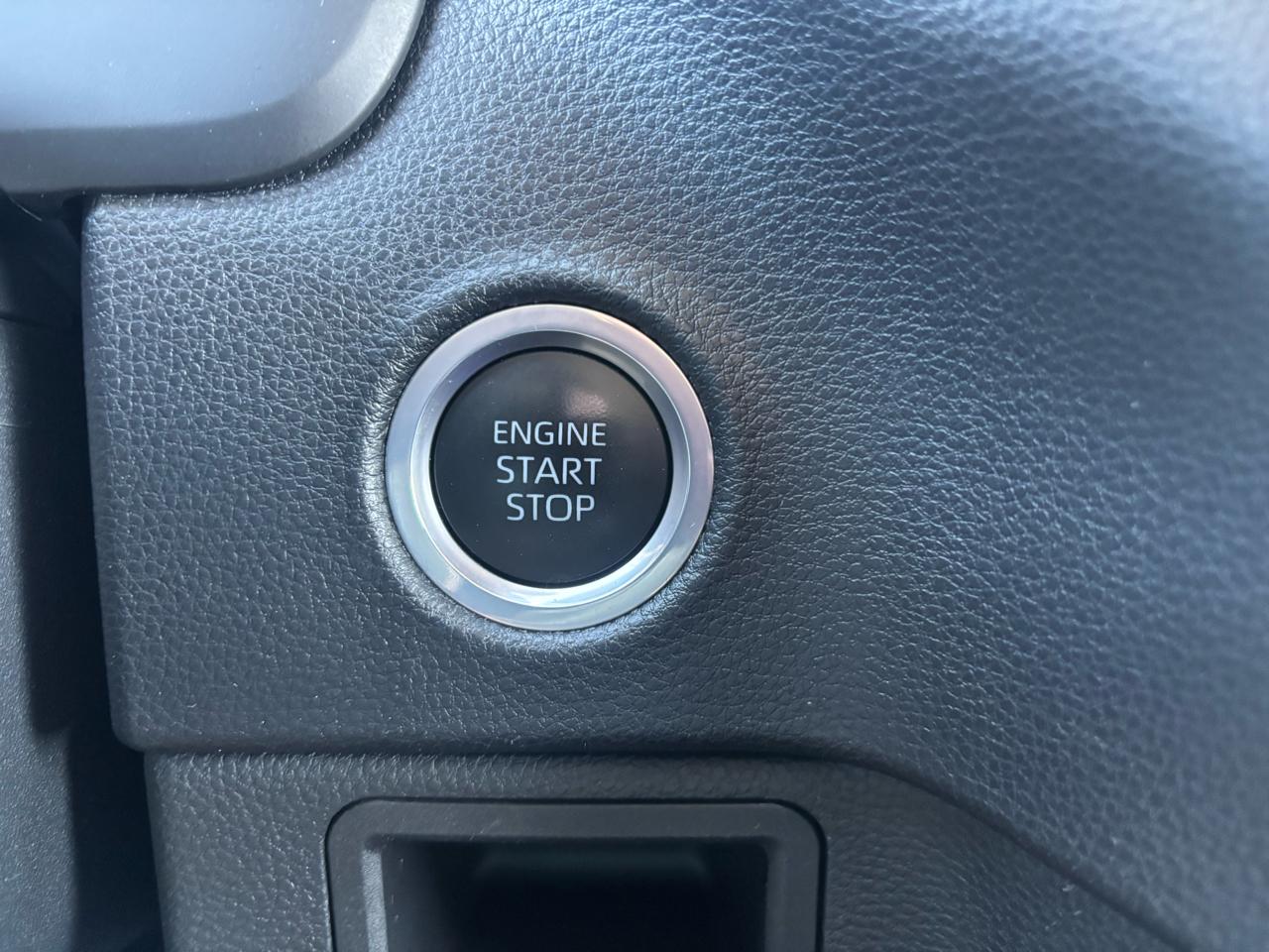 Toyota Tundra 4WD SR CrewMax 5.5' Bed (Natl) 2024