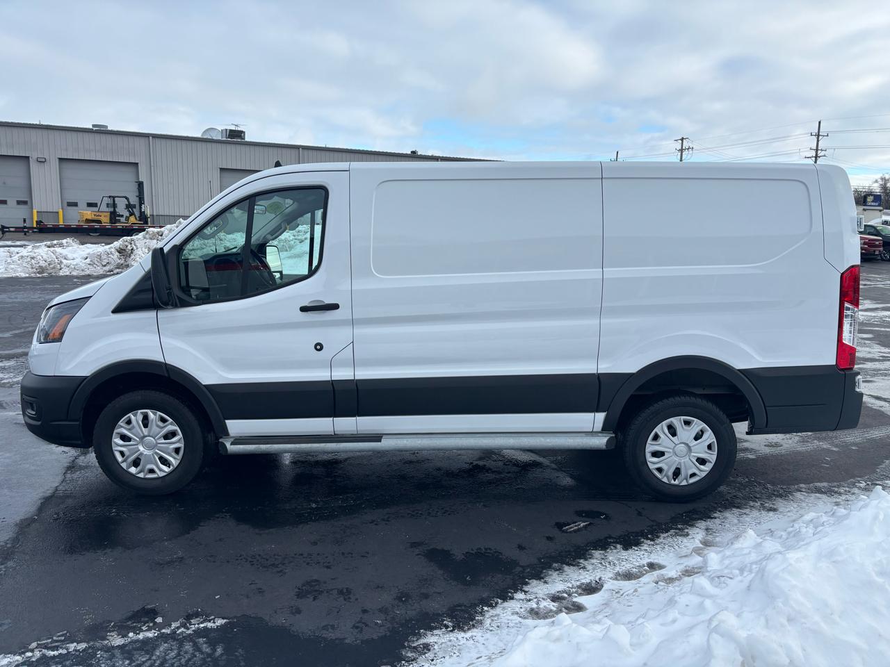 Ford Transit Cargo Van T-250 130" Low Rf 9070 GVWR RWD 2024