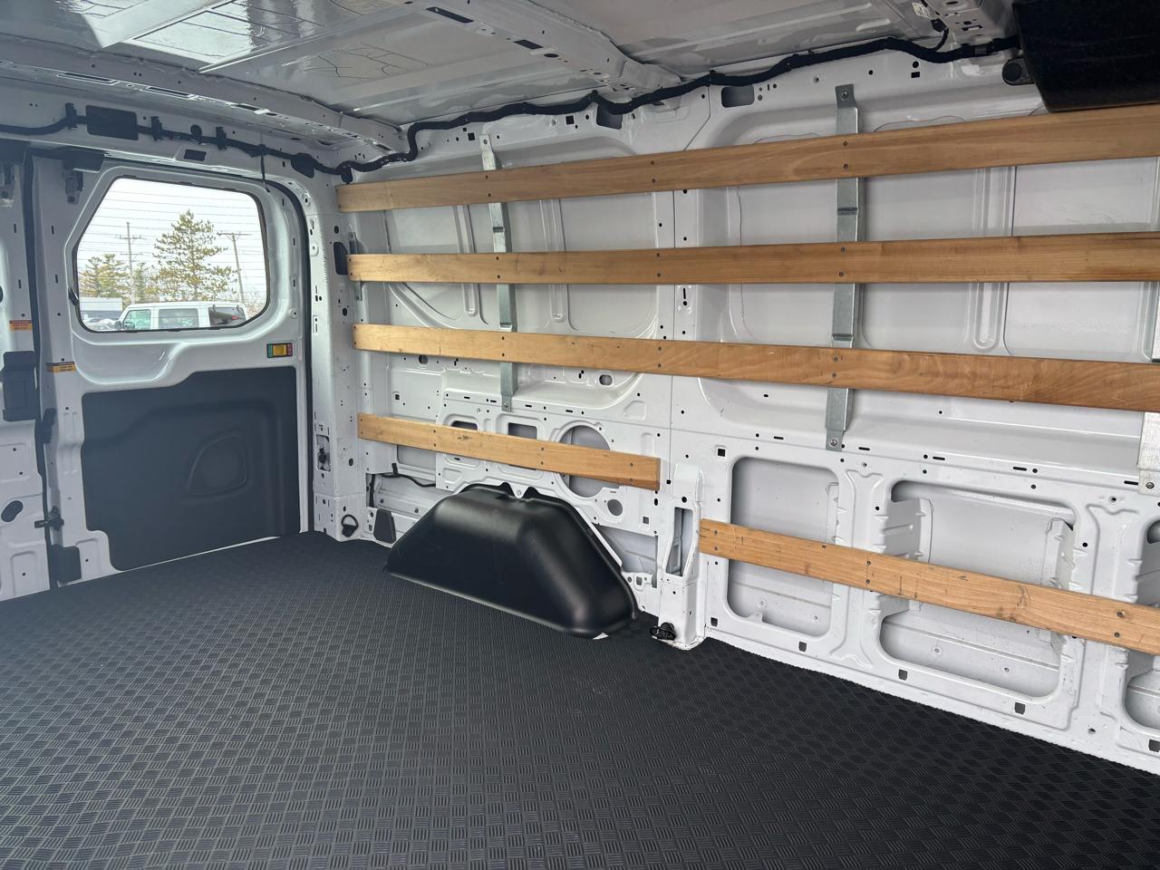 Ford Transit Cargo Van T-250 130" Low Rf 9070 GVWR RWD 2024