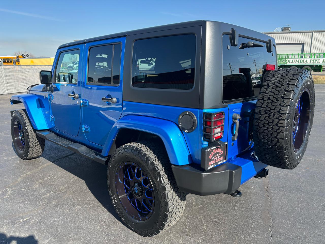 Jeep Wrangler Unlimited 4WD 4dr Sahara 2016