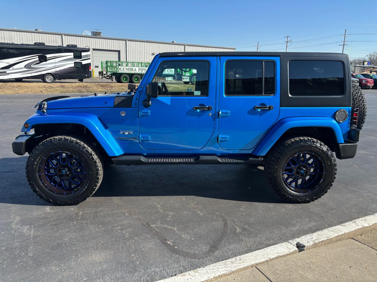 Jeep Wrangler Unlimited 4WD 4dr Sahara 2016