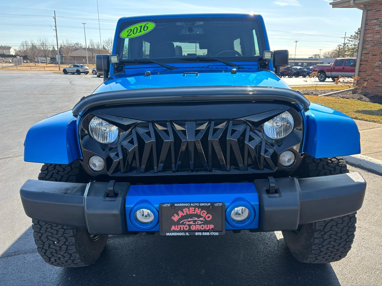 Jeep Wrangler Unlimited 4WD 4dr Sahara 2016