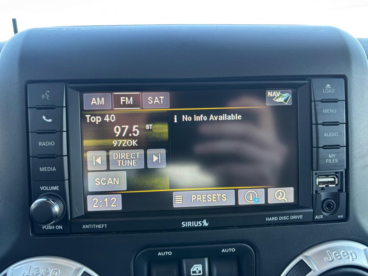 Jeep Wrangler Unlimited 4WD 4dr Sahara 2016