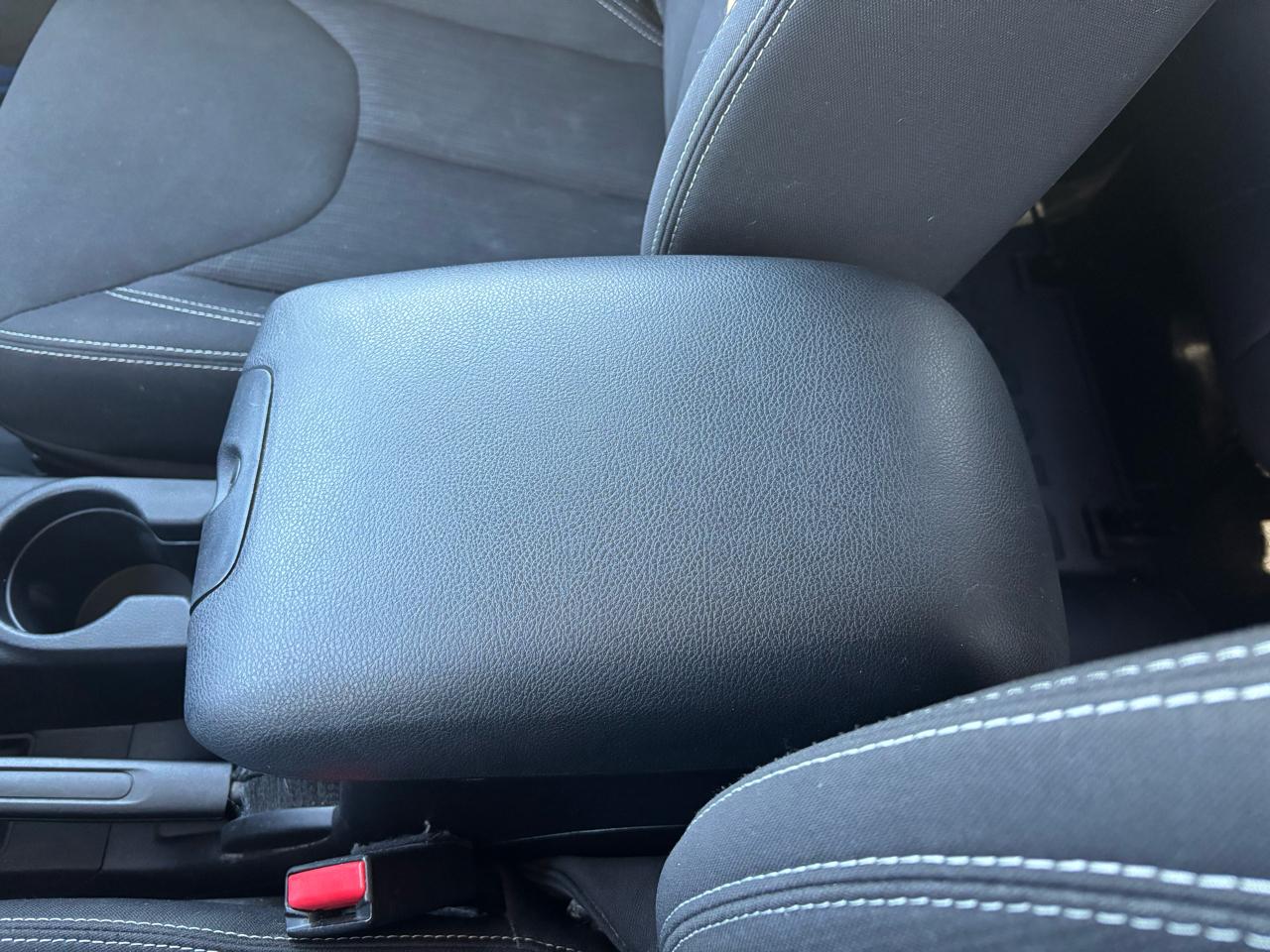 Jeep Wrangler Unlimited 4WD 4dr Sahara 2016