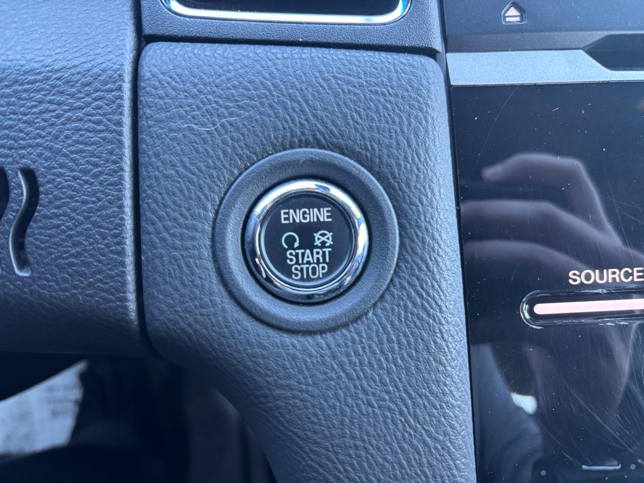 Ford Taurus Limited AWD 2018