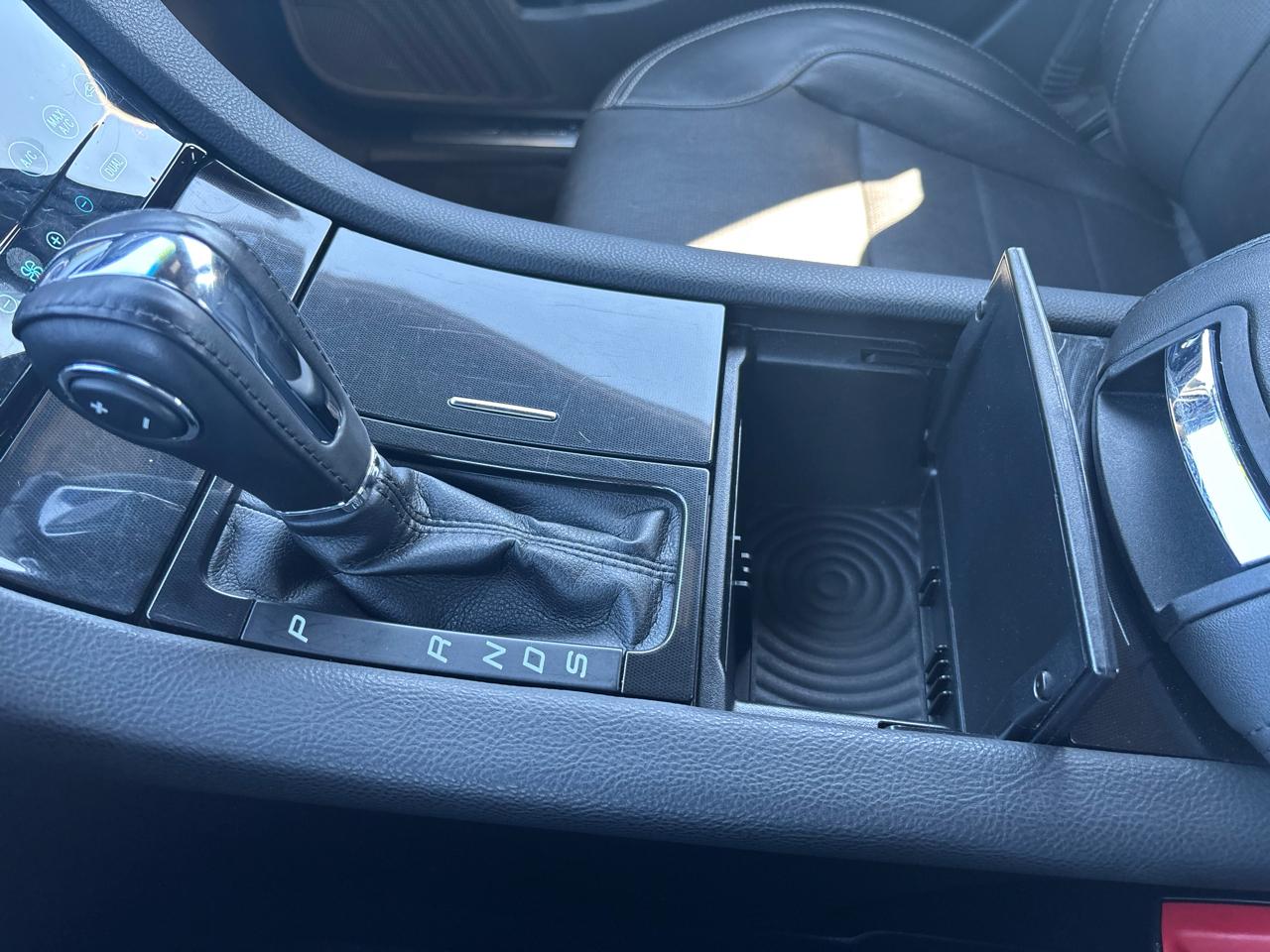 Ford Taurus Limited AWD 2018