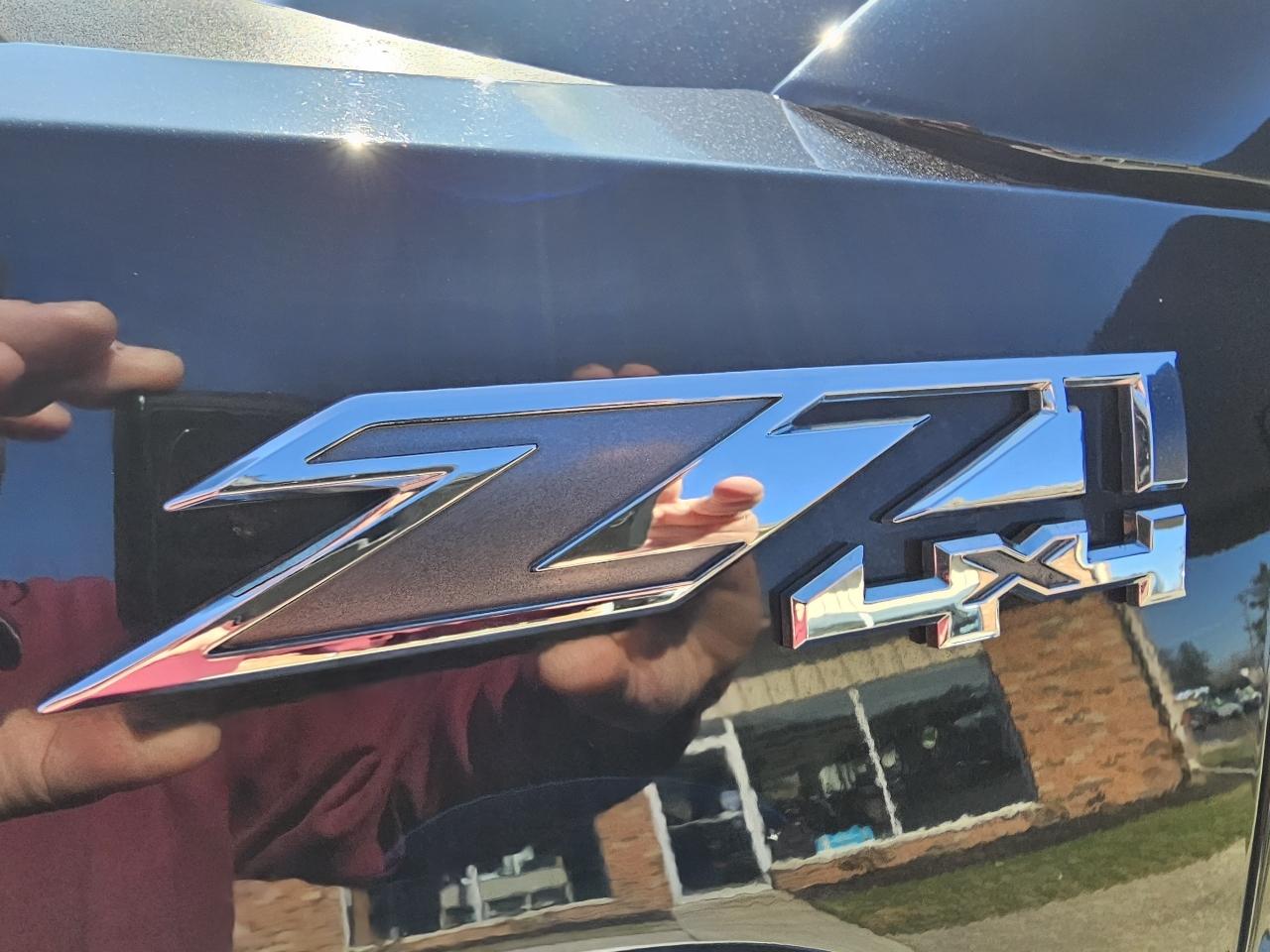 GMC Sierra 1500 4WD Crew Cab 153.0" SLE 2016