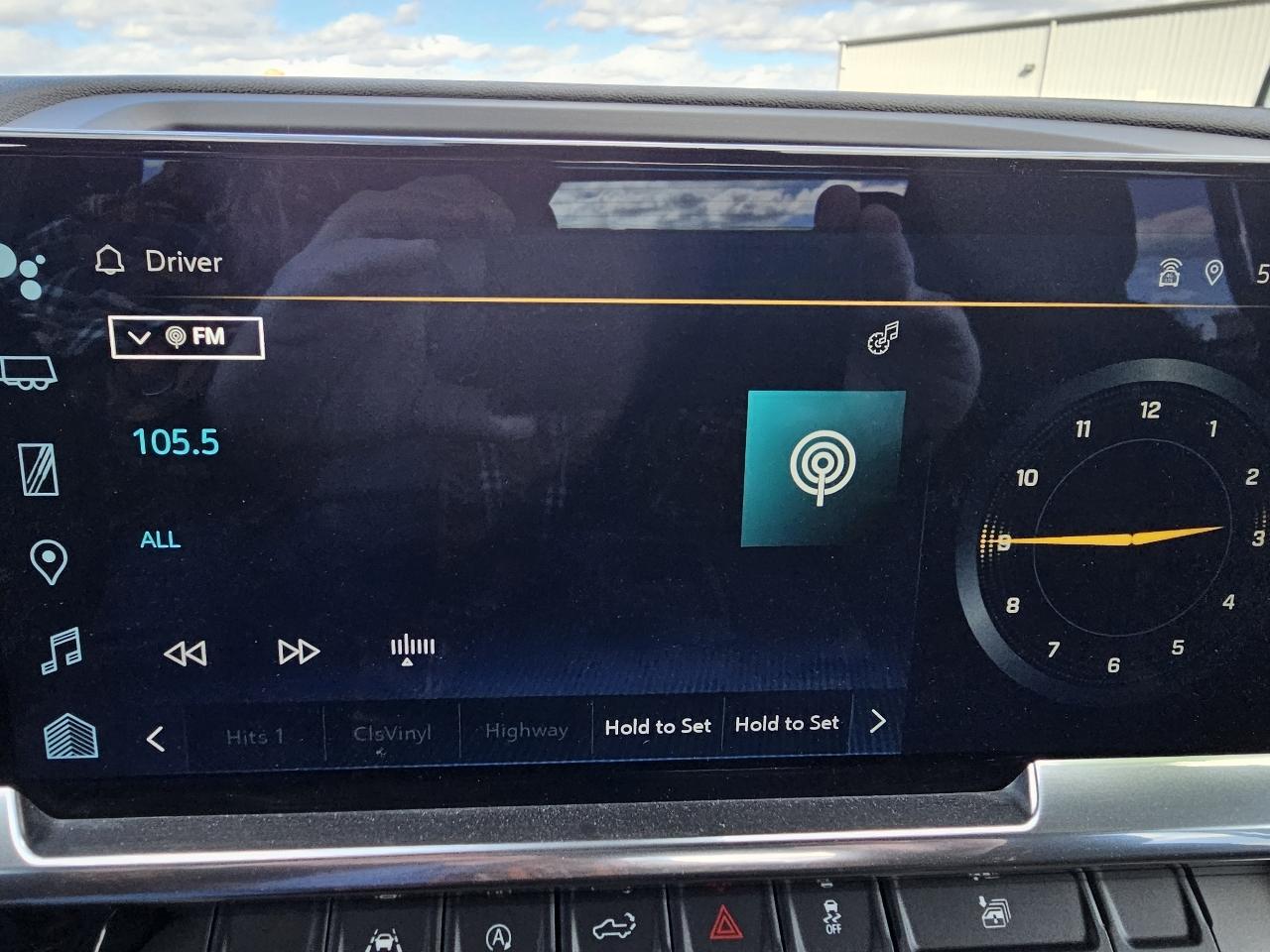 Chevrolet Silverado 1500 4WD Double Cab 147" LT w/2FL 2024