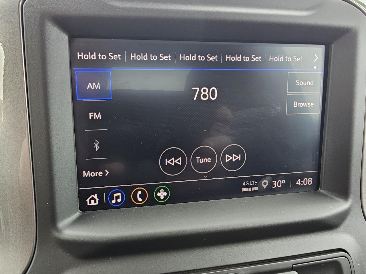 Chevrolet Silverado 2500HD 4WD Reg Cab 142" Work Truck 2025