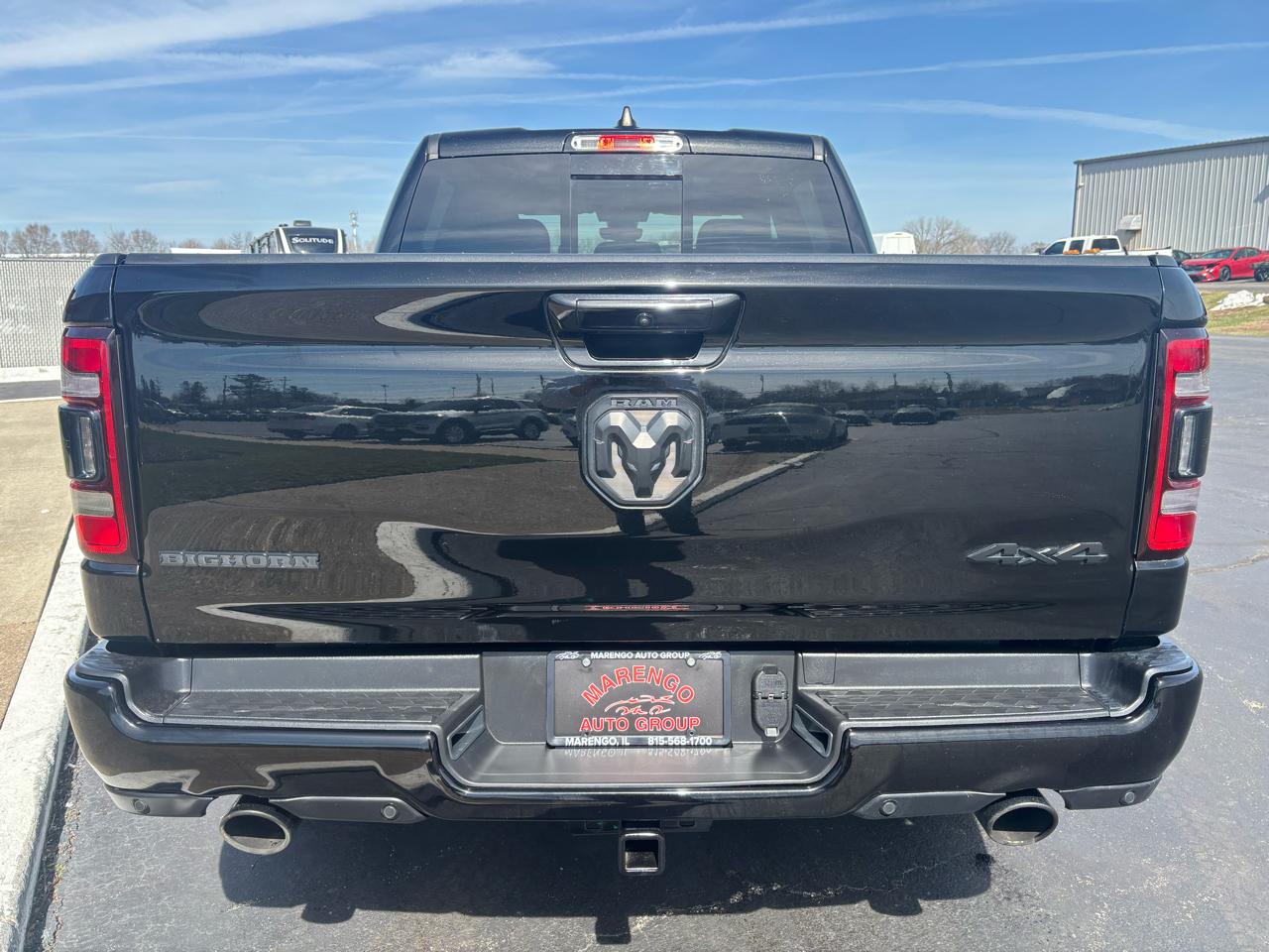 RAM 1500 Big Horn 4x4 Crew Cab 5'7" Box 2023