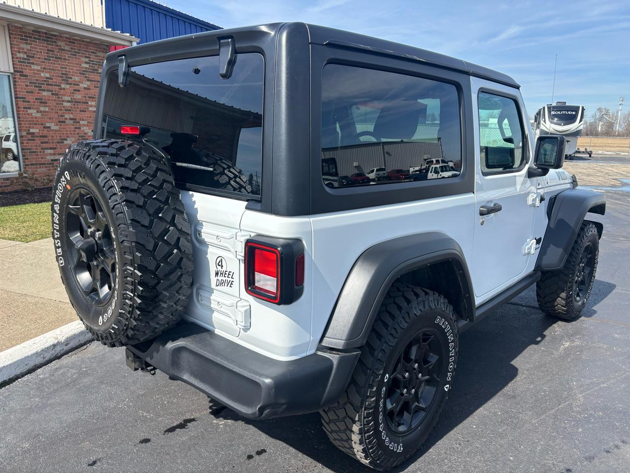 Jeep Wrangler Willys 4x4 2022