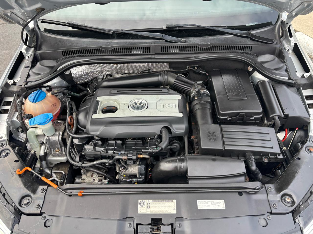 Volkswagen GLI 4dr Sdn Man Autobahn w/Nav PZEV *Ltd Avail* 2013