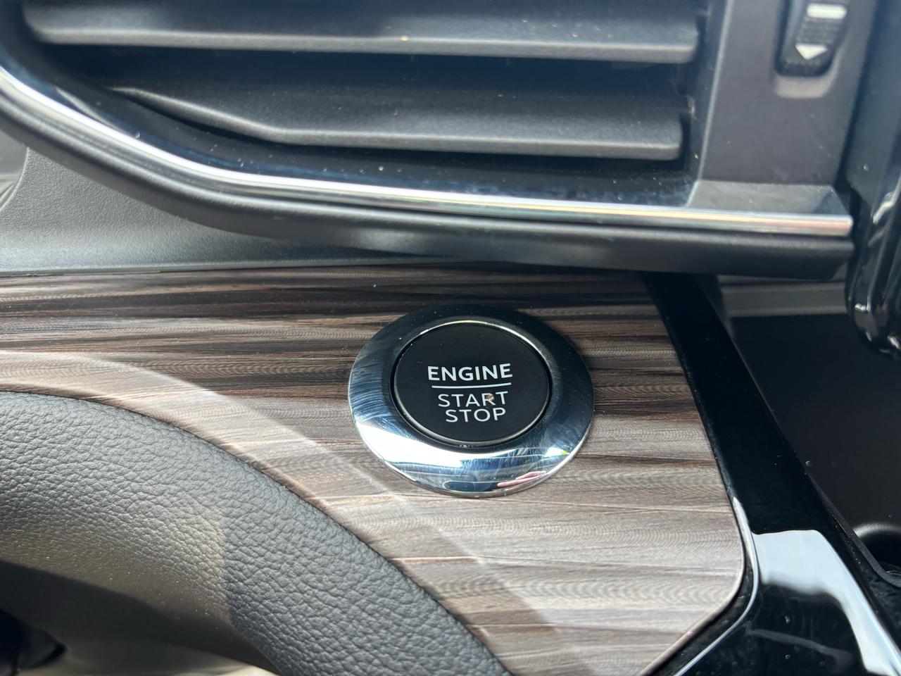 Ford Explorer Limited 4WD 2022