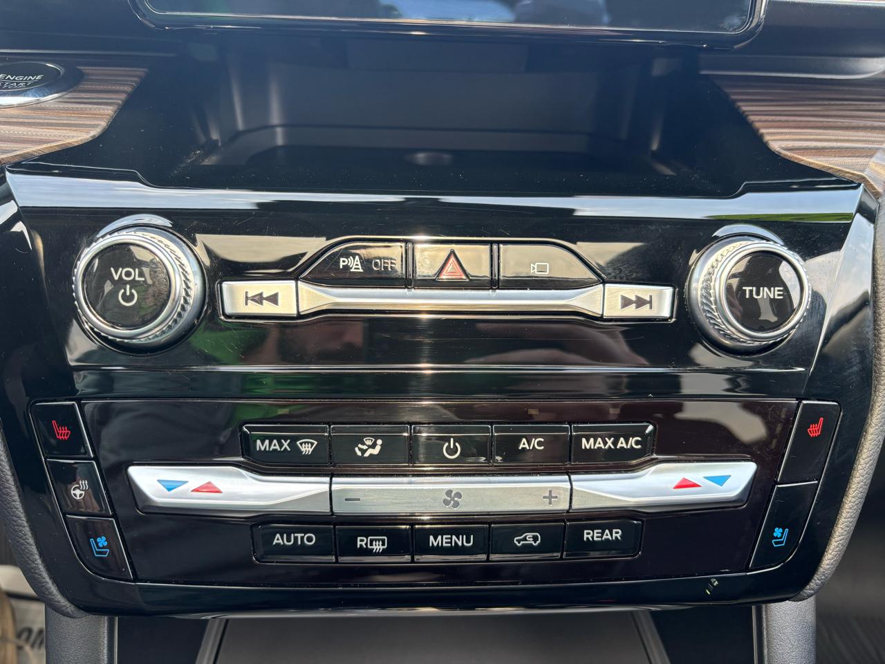 Ford Explorer Limited 4WD 2022