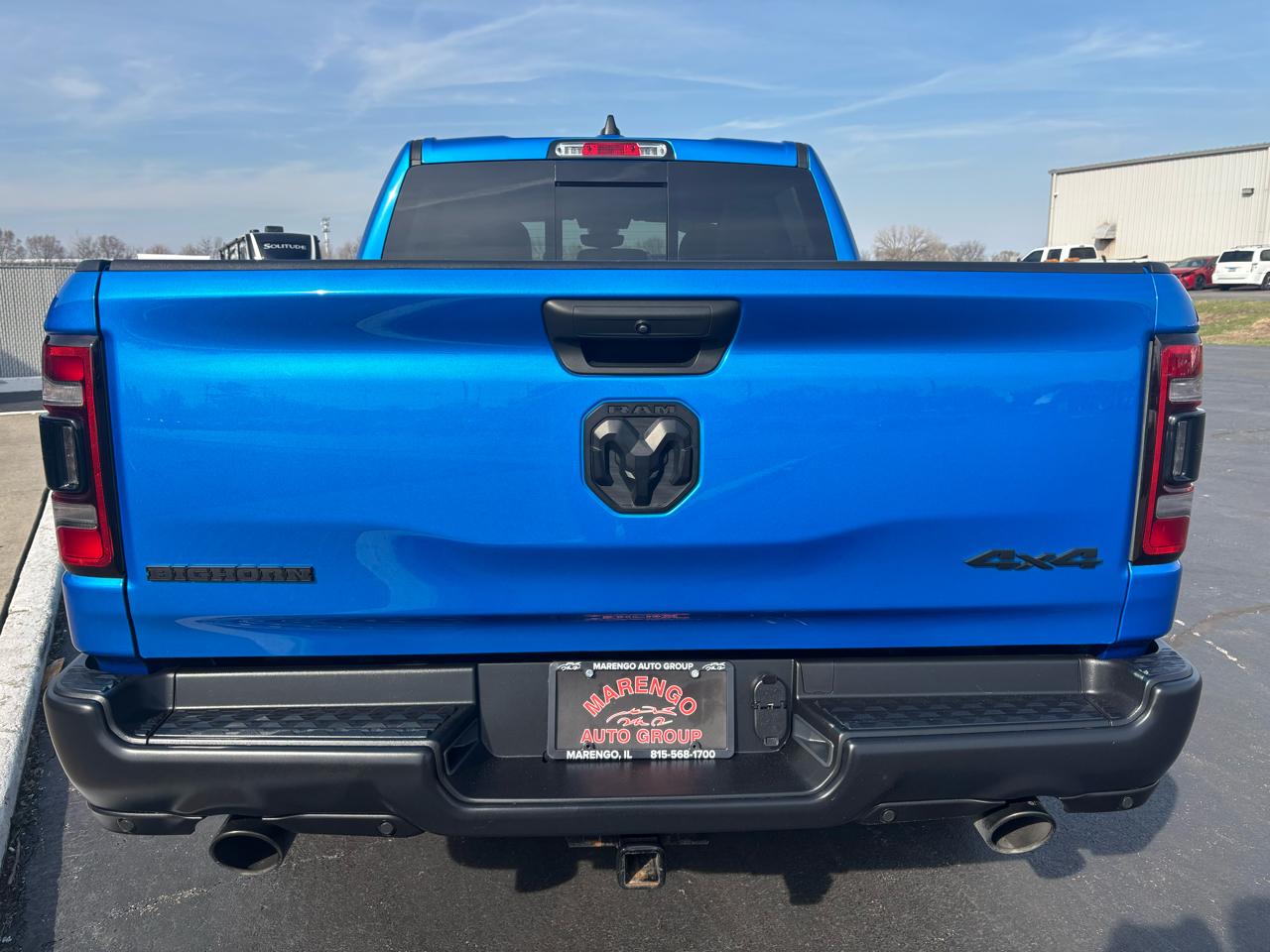 RAM 1500 Big Horn 4x4 Crew Cab 5'7" Box 2023