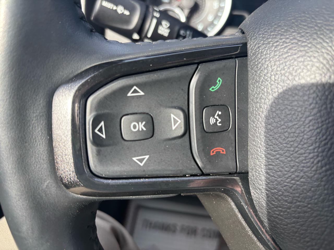 RAM 1500 Big Horn 4x4 Crew Cab 5'7" Box 2023