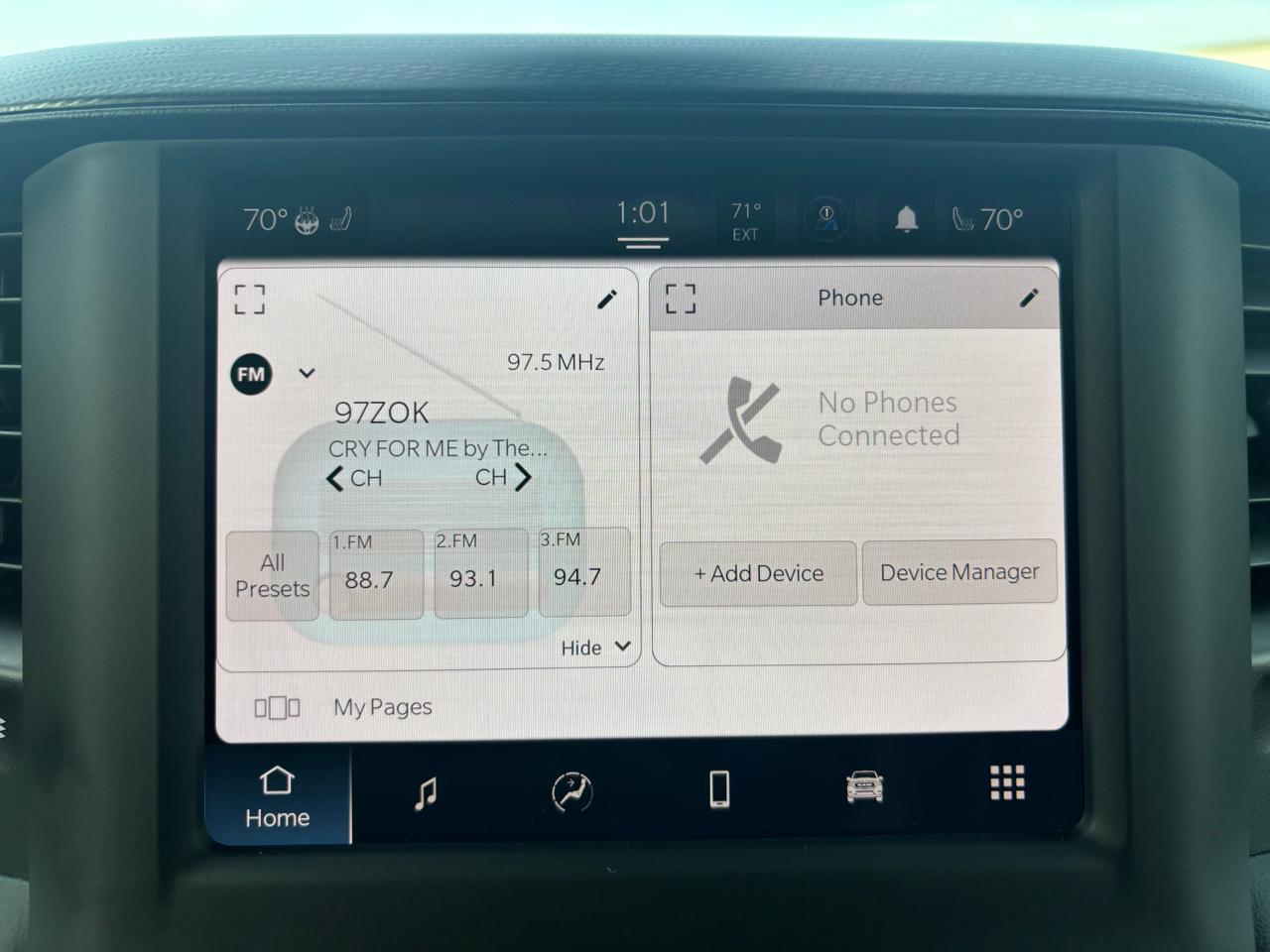 RAM 1500 Big Horn 4x4 Crew Cab 5'7" Box 2023