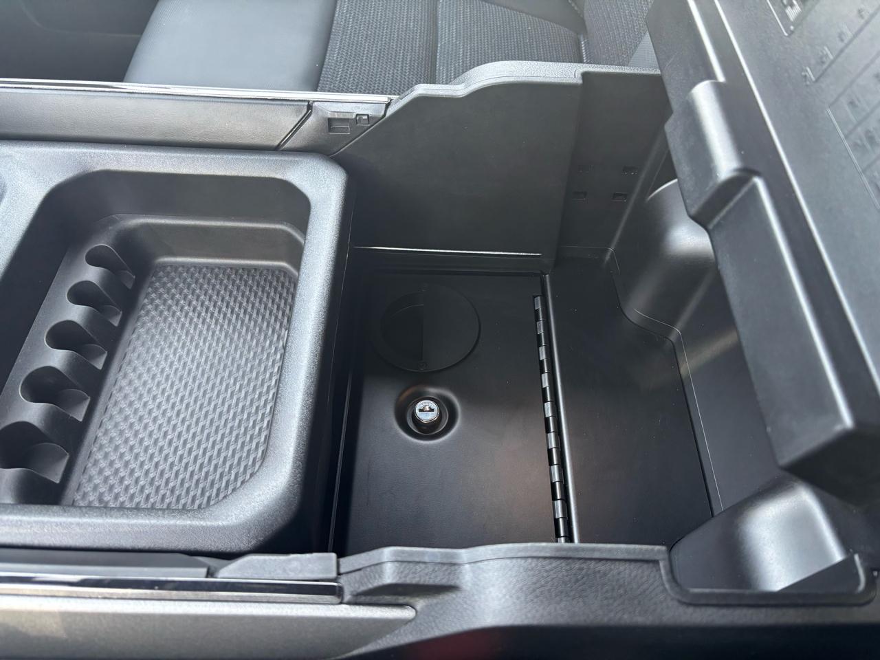 RAM 1500 Big Horn 4x4 Crew Cab 5'7" Box 2023