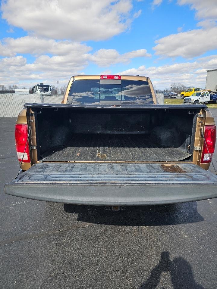 RAM 1500 4WD Crew Cab 140.5" SLT 2011