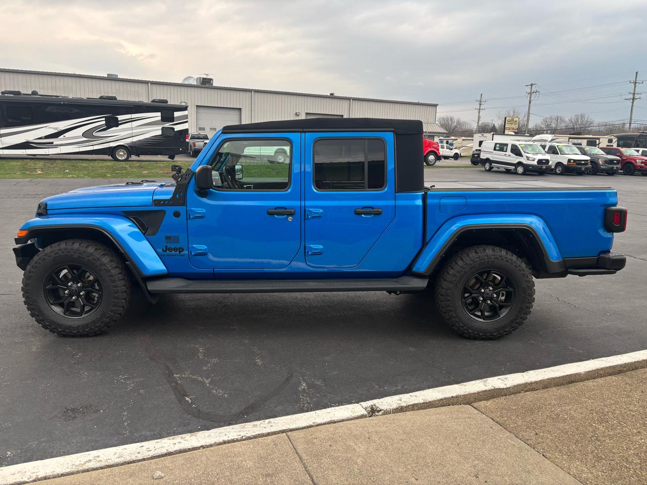 Jeep Gladiator Freedom 4x4 *Ltd Avail* 2021