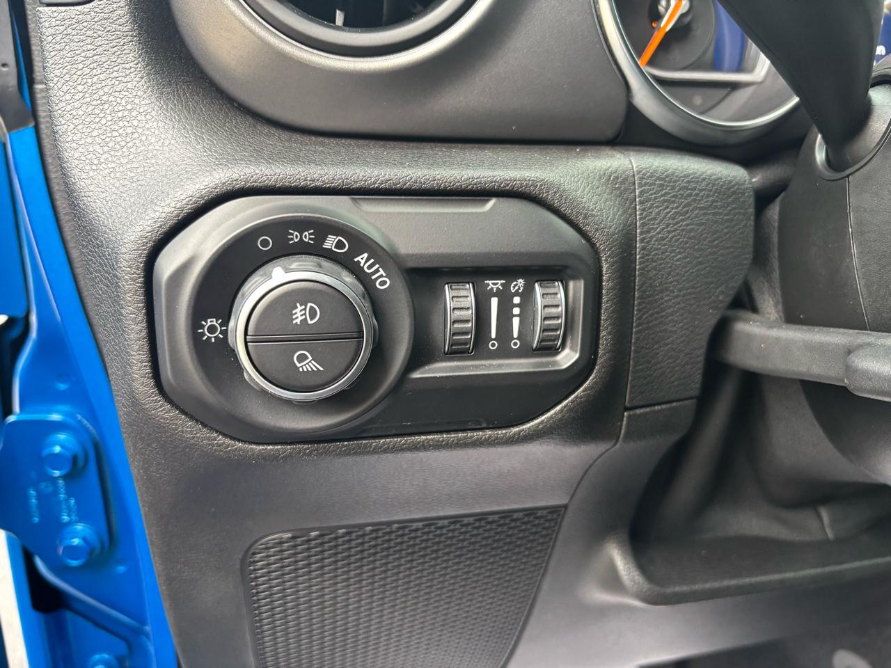 Jeep Gladiator Freedom 4x4 *Ltd Avail* 2021