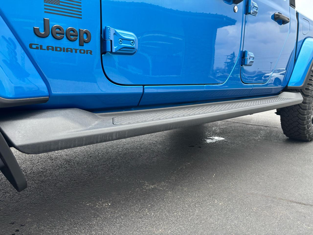 Jeep Gladiator Freedom 4x4 *Ltd Avail* 2021