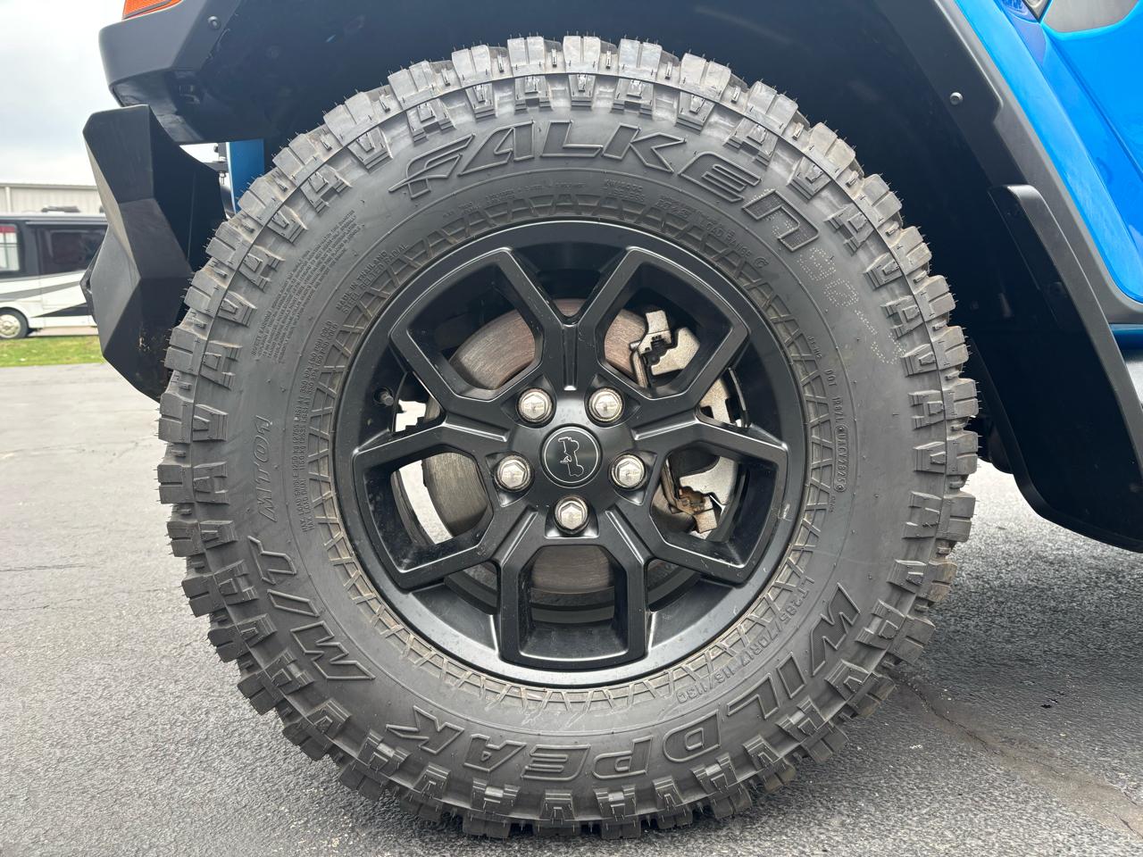 Jeep Gladiator Freedom 4x4 *Ltd Avail* 2021