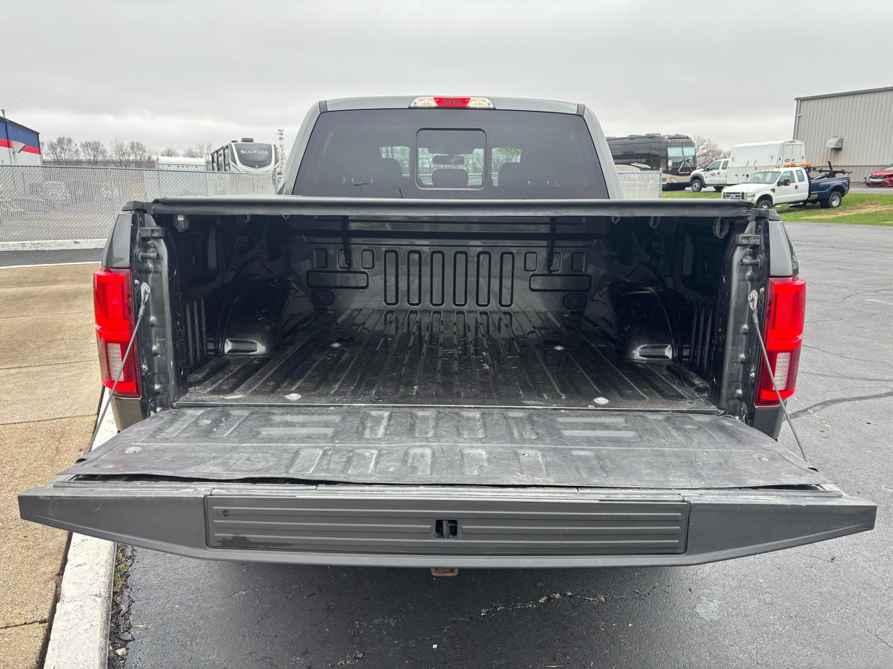 Ford F-150 Lariat 4WD SuperCrew 5.5' Box 2019