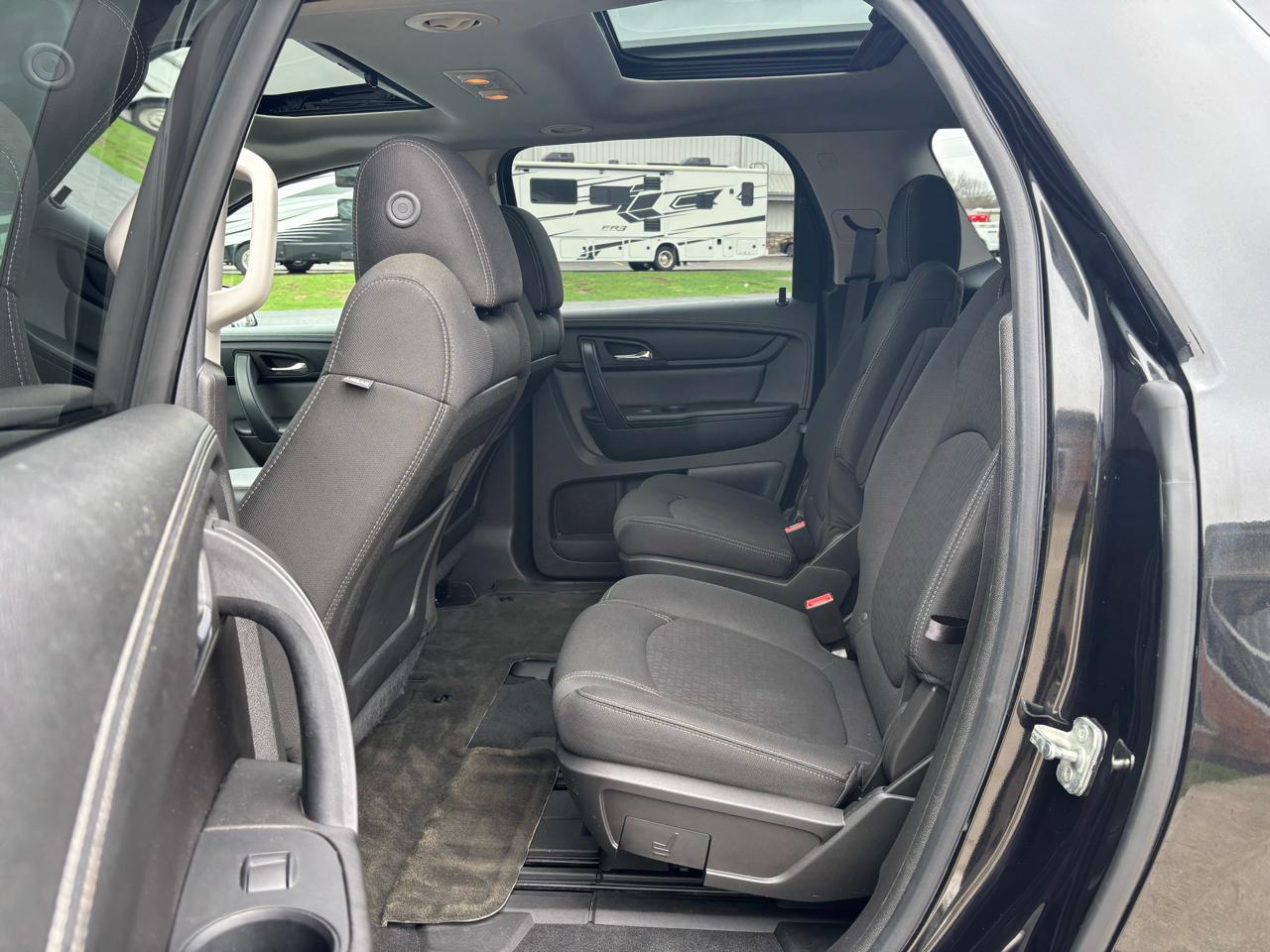 GMC Acadia AWD 4dr SLE w/SLE-2 2015