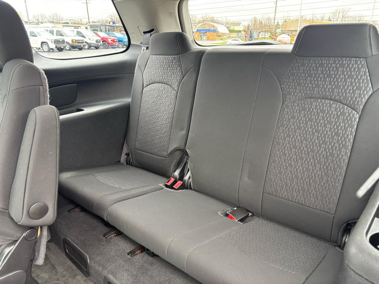 GMC Acadia AWD 4dr SLE w/SLE-2 2015