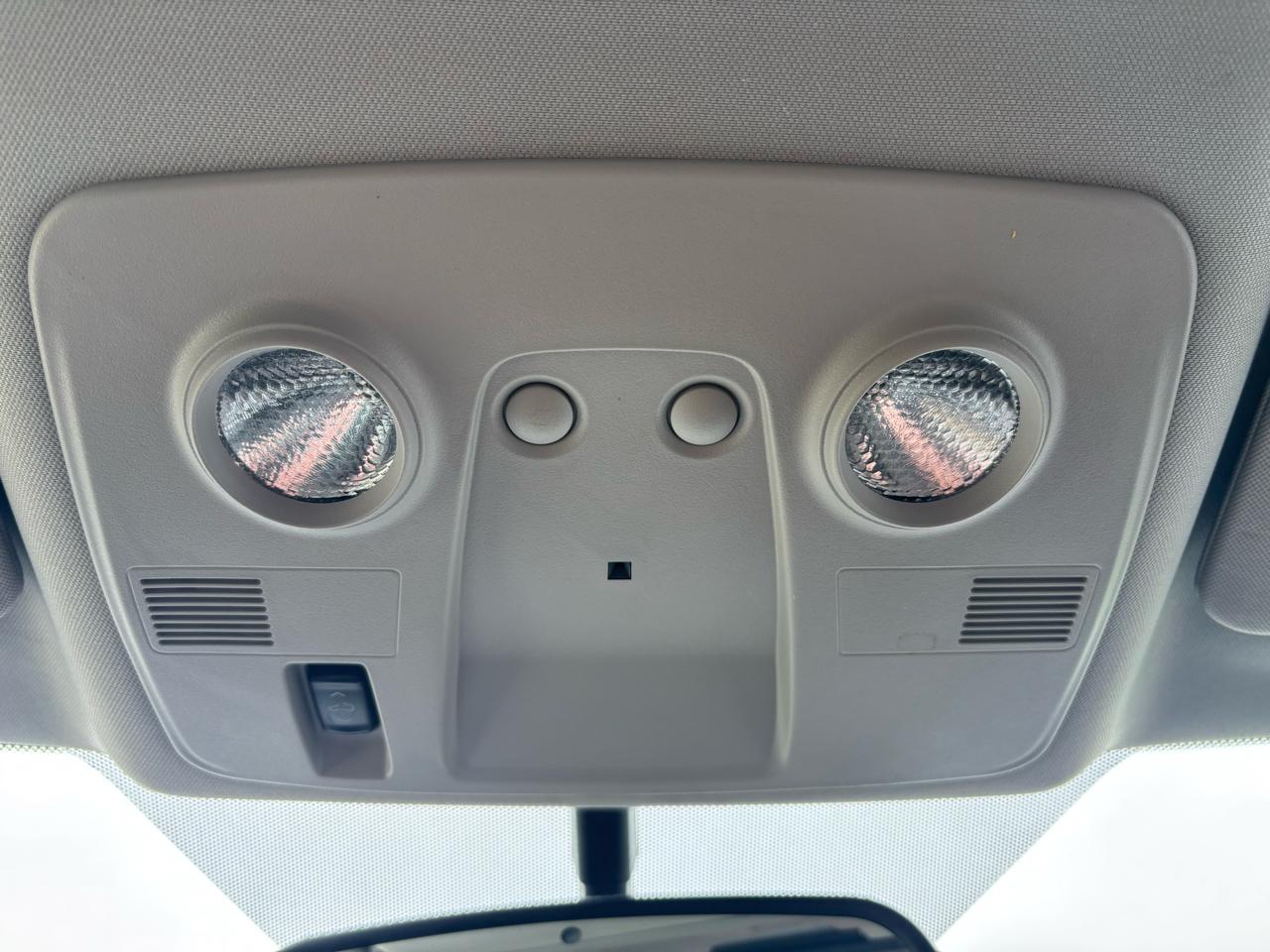 GMC Acadia AWD 4dr SLE w/SLE-2 2015