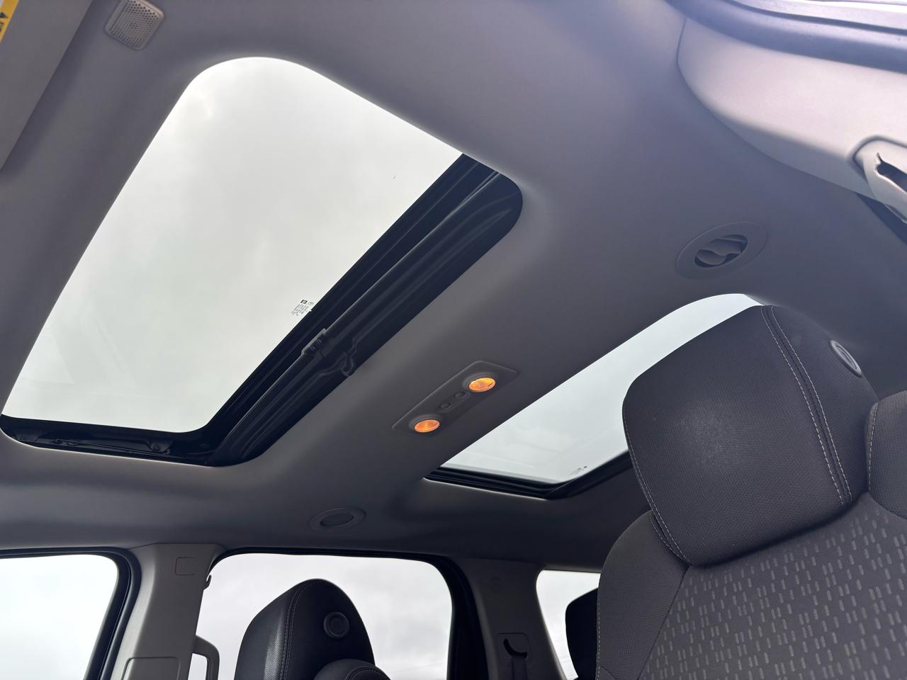 GMC Acadia AWD 4dr SLE w/SLE-2 2015